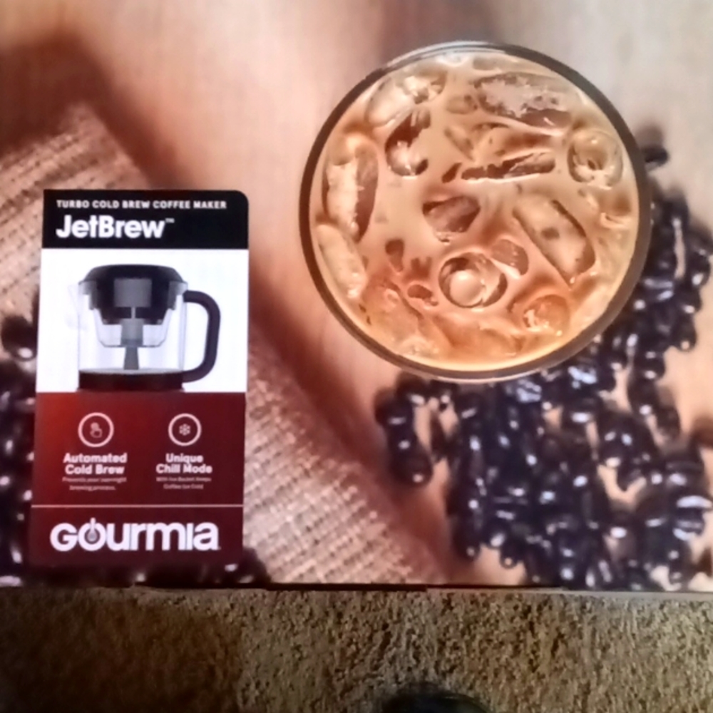 NWOT, Gourmia cold brew pot.